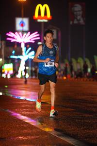 BIB: 226
                            <button type="button" onclick="openModal(16132757)" class="btn btn-primary btn-sm float-right btn-popup" data-toggle="modal" data-target=".modal-high-quality">
                        <i class="fas fa-shopping-cart"></i> Add to Cart
                    </button>
                                            <button type="button" onclick="isThisMe(16132757, true)" class="btn btn-success btn-sm float-right btn-popup btn-isme hidden" data-toggle="tooltip" data-placement="bottom" title="นี่คือรูปของคุณใช่ไหม คลิกที่นี่เพื่อเอาเข้าอัลบั้ม">
                        <i class="fas fa-plus"></i> Add to album
                    </button>
                    <button type="button" onclick="isThisMe(16132757, false)" class="btn btn-warning btn-sm float-right btn-popup btn-isnotme hidden">
                        <i class="fas fa-ban"></i> Remove from album
                    </button>